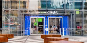 Είσοδος στα γραφεία της Samsung στη Νότια Κορέα