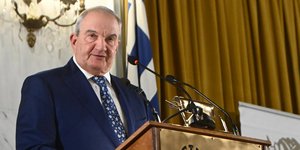 Κώστας Καραμανλής