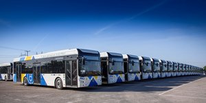 Κυρανάκης: Στην Αθήνα 1.076 νέα λεωφορεία