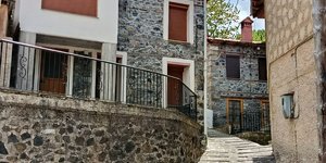 Στο γραφικό χωριό Μηλιά