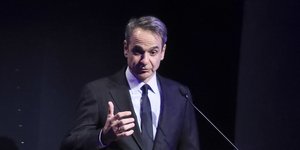 Ο Κυριάκος Μητσοτάκης μιλάει στο Κολλέγιο Αθηνών