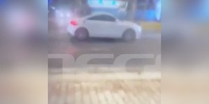 Η στιγμή που αυτοκίνητο παρασέρνει 13χρονη στο Πικέρμι -«Την είδαμε να τρέχει με γυρισμένο κεφάλι στο πλάι»