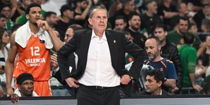 Ξεκίνησε τα mind games ο Μαρτίνεθ για το Game 5: «Φαβορί ο Παναθηναϊκός AKTOR επειδή έχει κερδίσει δύο παιχνίδια στη Βαλένθια»