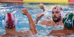 Οι παίκτες του Ολυμπιακού πανηγύρισαν ένα από τα γκολ τους