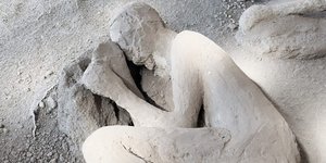Ο γιατρός της Πομπηίας που προσπάθησε να σώσει ζωές την ώρα της καταστροφής του Βεζούβιου