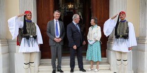 Συνάντηση πριγκίπισσας Άννας με Κωνσταντίνο Τασούλα στο Προεδρικό Μέγαρο