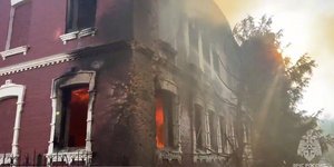 Φωτιά σε κτίριο κοιτώνα σπουδαστών στο υπό ρωσική κατοχή τμήμα της ουκρανικής περιφέρειας του Λουχάνσκ