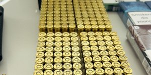 Προσπάθησαν να περάσουν από Τουρκία 200 σφαίρες και λαθραία καπνικά προϊόντα -Δείτε εικόνες