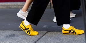 Τα sneakers που θα δώσουν ένταση και στιλ σε κάθε look φέτος