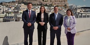 Οι 4 υπουργοί στην συνάντηση στην Αθήνα