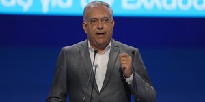 Ο Τάκης Θεοδωρικάκος στο 16ο Συνέδριο της ΝΔ