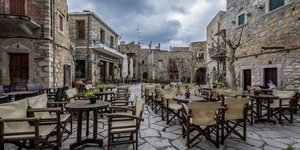 τραπεζοκαθισματα 