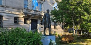 αδριάντας  Ελευθερίου Βενιζέλου στην Ουάσιγκτον