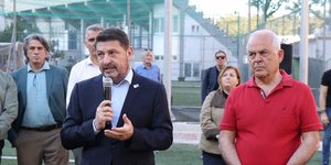 Ο Νίκος Χαρδαλιάς στα εγκαίνια του ανακαινισμένου βοηθητικού γηπέδου «Μιχ. Κρητικόπουλος»