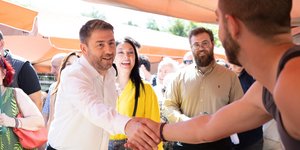 Επίσκεψη του Νίκου Ανδρουλάκη στο Ίλιον