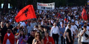αλβανία διαδηλώσεις