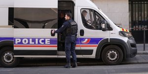 Γαλλια αστυνομία