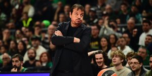 Ο Εργκίν Αταμάν σε παιχνίδι της Euroleague 