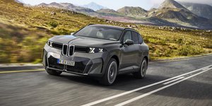 BMW iX5
