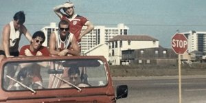 Η παρέα των Άγγλων στο Παγκόσμιο Κύπελλο Ποδοσφαίου του 1986