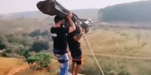 bungee jumping
