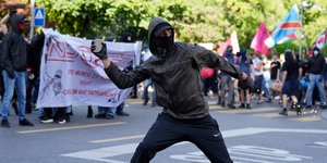 Επεισόδια στη Γενεύη σε διαδήλωση κατά της G7 