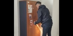 Κόβουν με τροχό το ντουλάπι της Παρασκευής Τυχεροπούλου