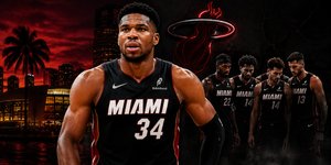Ο Γιάννης Αντετοκούνμπo με την φανέλα των Miami Heat
