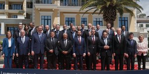 Οι ηγέτες της ΕΕ στο Μαυροβούνιο