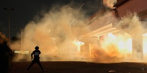 Συναγερμός για εκρήξεις στον Περσικό Κόλπο 