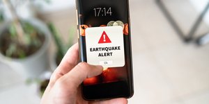 Πλέον υπάρχει η δυνατότητα για ενημέρωση που αφορά τους σεισμούς στο κινητό τηλέφωνο 