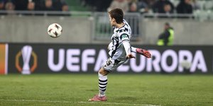 Ο Γιάννης Κωνσταντέλιας σε αγώνα Europa League με τον ΠΑΟΚ