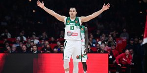 Ο Κώστας Σλούκας σε αγώνα Ολυμπιακός-Παναθηναϊκός AKTOR