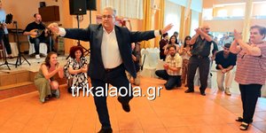 Το βαρύ ζεϊμπέκικο του Δ. Κουτσούμπα στα Τρίκαλα