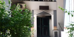 Φωτιά σε ξενοδοχείο στην Ομόνοια