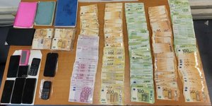 Εξαρθρώθηκε κύκλωμα που δρούσε σε πολεοδομίες