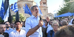 Ο Κυριάκος Μητσοτάκης στο Αιγάλεω