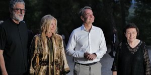 Γιώργος Κουμεντάκης-Μαρέβα και Κυριάκος Μητσοτάκης-Λίνα Μενδώνη