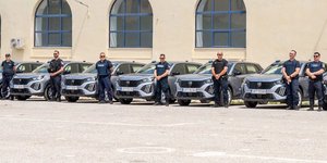 Τα νέα SUV παρατεταγμένα στην πρώην Σχολή Αξιωματικών της Ελληνικής Αστυνομίας 