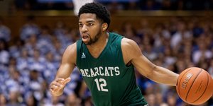 Ο Τρέβορ Χάτζινς όταν αγωνιζόταν στο Northwest Missouri State