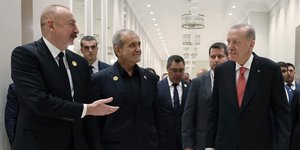 Ο Τούρκος πρόεδρος Ρετζέπ Ταγίπ Ερντογάν σε παλιότερο τετ-α-τετ με τον Ιρανό πρόεδρο Μασούντ Πεζεσκιάν 