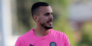 Ο Νίκος Χριστογιώργος σε μία από τις πολλές εμφανίσεις του κάτω από τα δοκάρια του ΟΦΗ