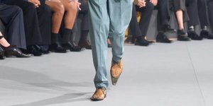 Γιατί όλοι μιλούν για αυτά τα παπούτσια του Saint Laurent;