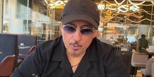 Ο καθηγητής φυσικής αγωγής που μοιάζει με τον Νότη Σφακιανάκη