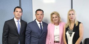 Θεανώ Καρποδίνη,  Αθανάσιος Ζαμάνης
