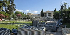 Η μεταλλική κατασκευή στο Ζάππειο Μέγαρο