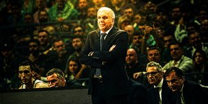 Ο Ομπράντοβιτς στον πάγκο του Παναθηναικού AKTOR / Eurokinissi