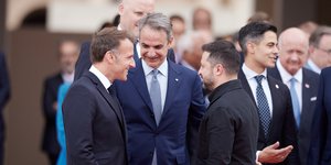 Μητσοτάκης, Μακρόν και Ζελένσκι πριν τη συνάντηση της Συμμαχίας των Προθύμων