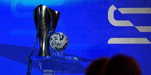 To τρόπαιο της Super League