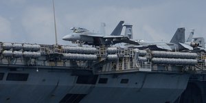Aεροπλανοφόρο του Πολεμικού Ναυτικού των ΗΠΑ